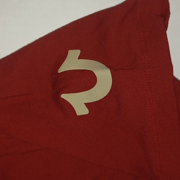 True Religion OG Buddah T-Shirt Color-Red Size-XL NWT - Picture 3 of 5